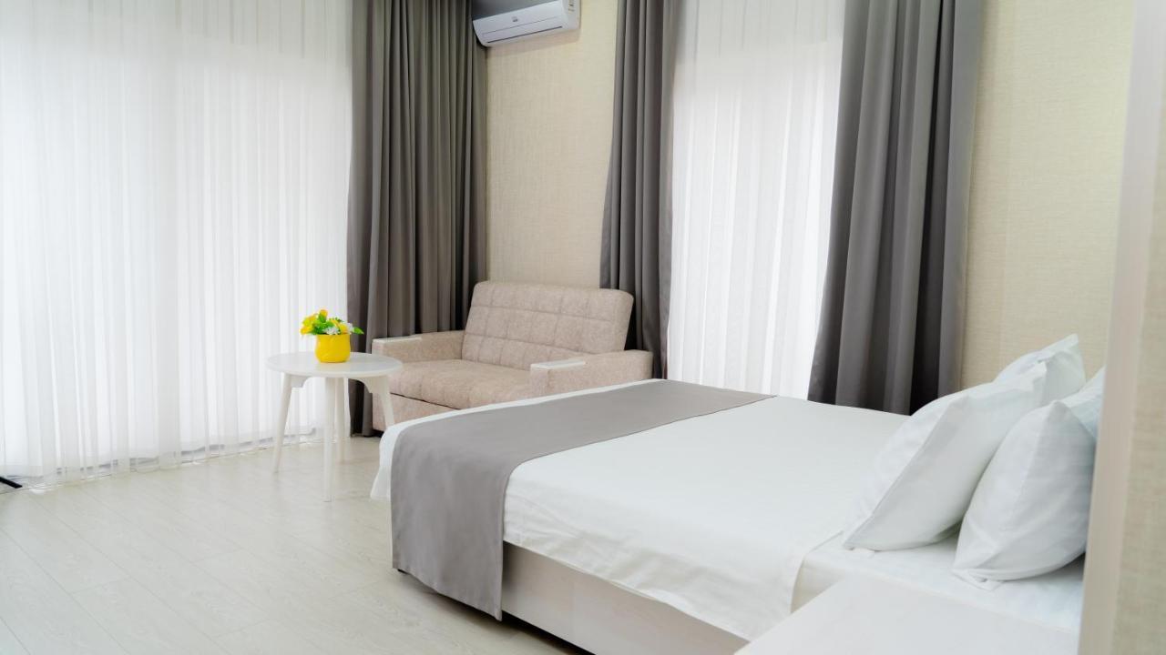 טשקנט Moffah Grand Hotel מראה חיצוני תמונה