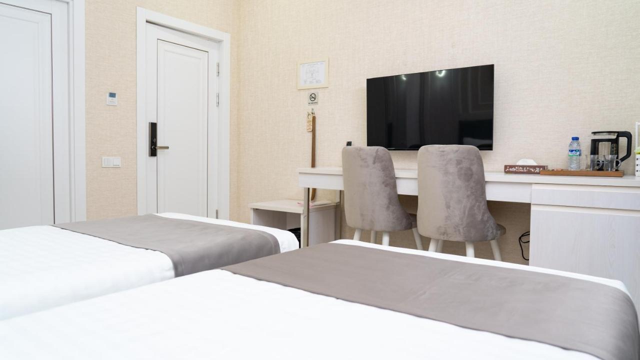 טשקנט Moffah Grand Hotel מראה חיצוני תמונה